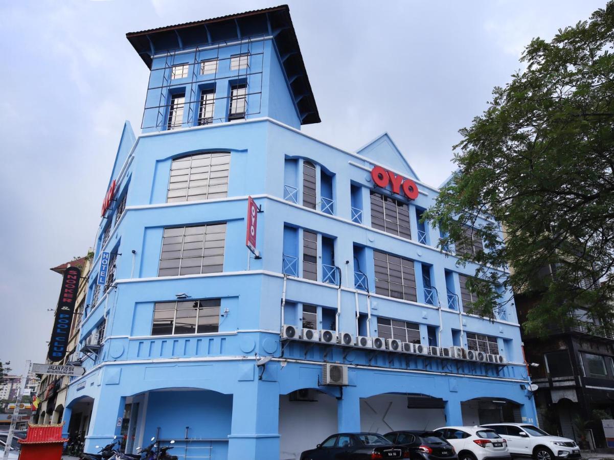 Oyo43963 T签名酒店 八打灵再也 外观 照片